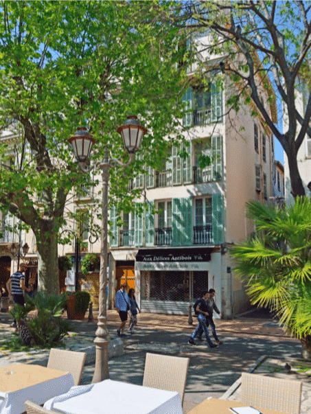  49 rue de la république à Antibes  - Déficit Foncier