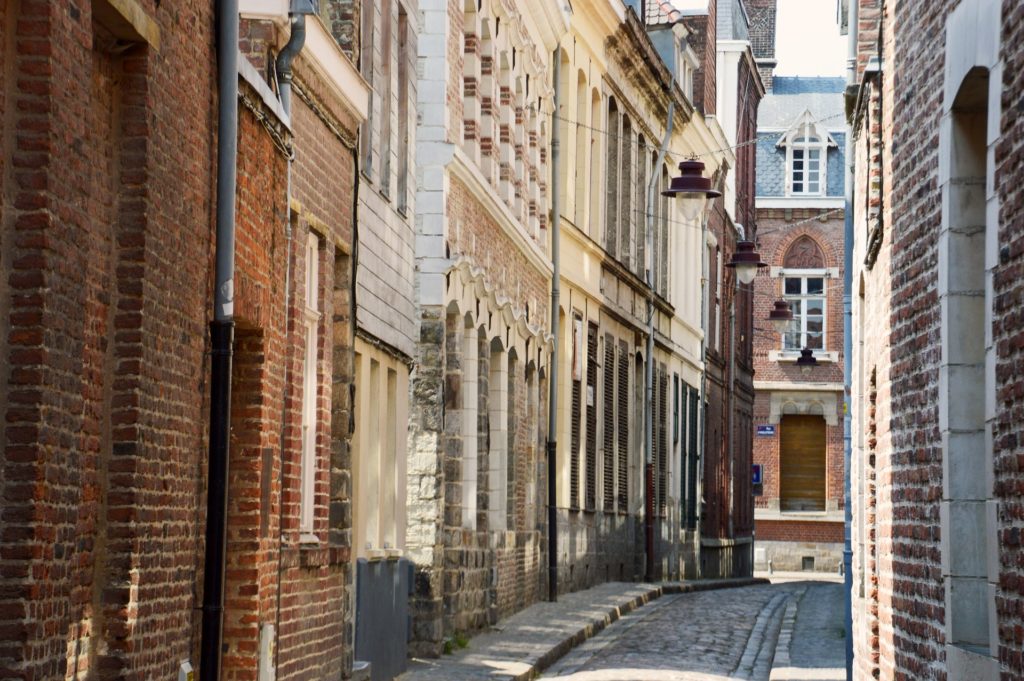 La métropole lilloise offre de nombreuses possibilités d’investissements locatifs Pinel à prix abordable.